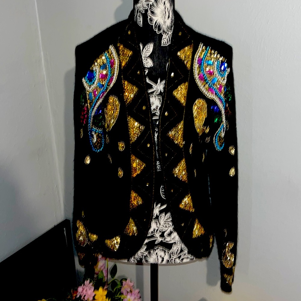 Cristina vintage 80s sweater perfect for the holidays